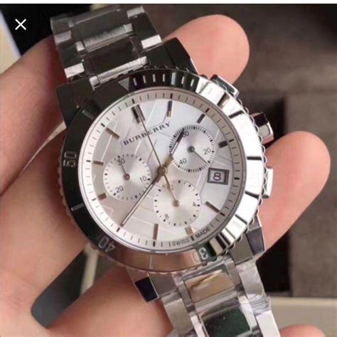 1,200 + results for Burberry BU9700 Wristwatches 